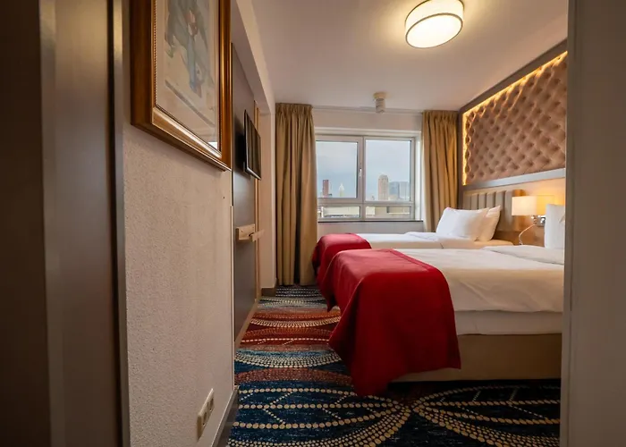 Art Hotel Rotterdam-Fully Renovated